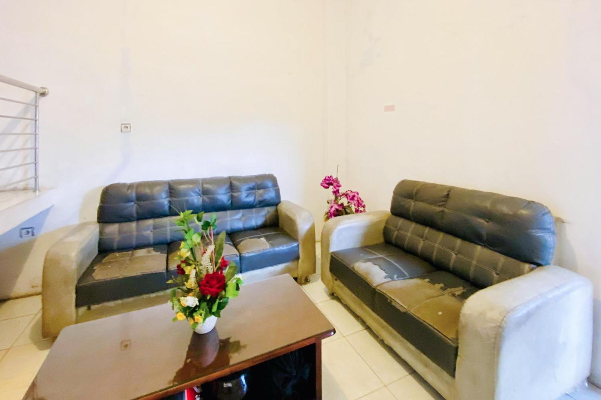Reddoorz At Star Hill Inn Syariah Tebing Tinggi Rantau Laban Exterior photo